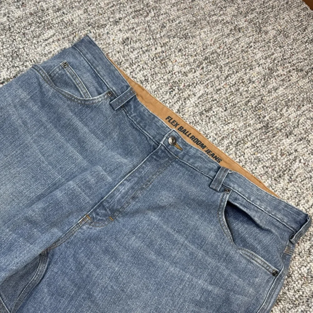 Duluth Trading Flex Ballroom Jeans Mens 42x28 Denim Relaxed Fit Straight Blue
